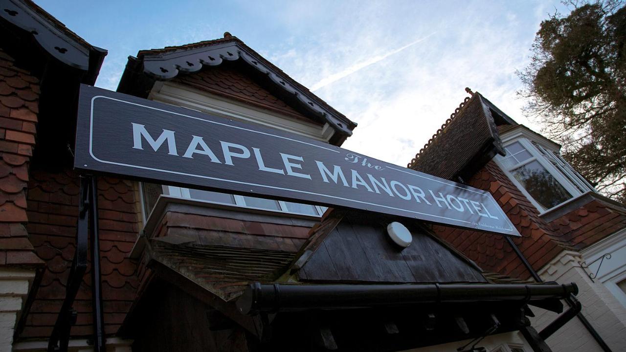The Maple Manor Hotel Crawley  Exterior foto